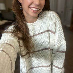 Cropped sweater- off white and pink. Barely worn